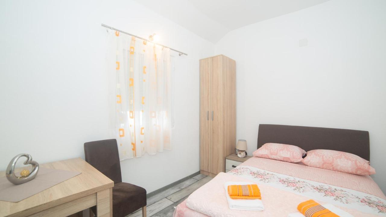 Apartment Milena Virpazar Exteriör bild